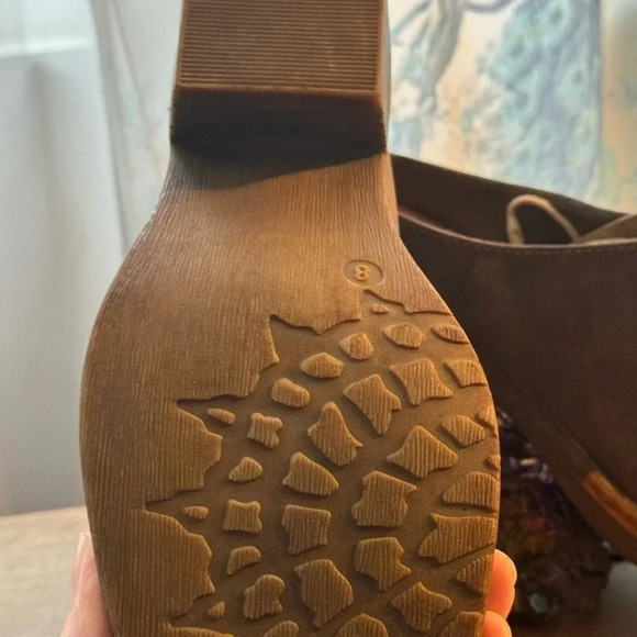 AMERICAN RAG NIB SEGOVIA CHOCOLATE MULES - Picture 3 of 6